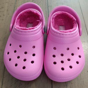 Crocs Kids' Classic Lined Clogs | Kids' Slippers | Fuzzy Slippers